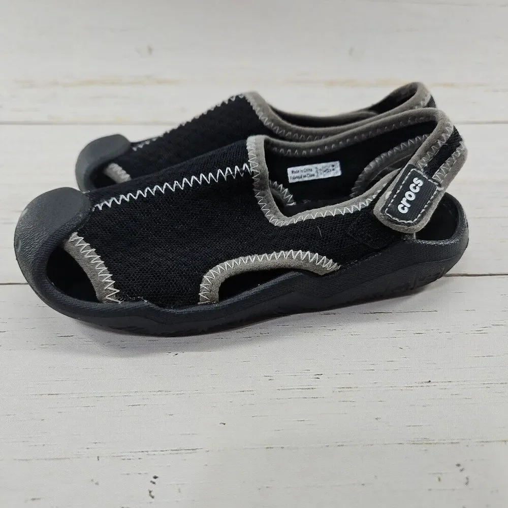 Crocs Swiftwater Youth Kids Size C12 Black Closed Toe Water Shoes Sandals 204024